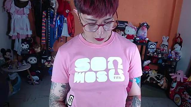 MissMiia2's Live XXX Chat