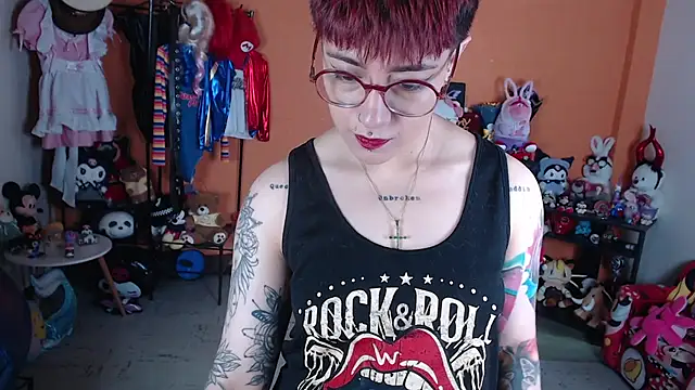 Czat XXX na żywo – MissMiia2