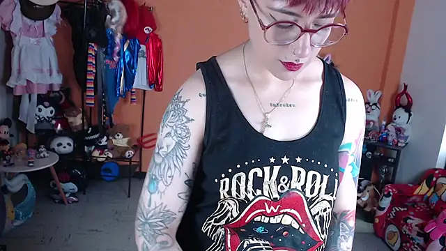 MissMiia2 Live XXX-Chat