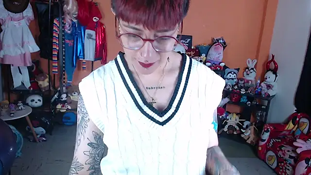 Chatroom XXX en direct de MissMiia2