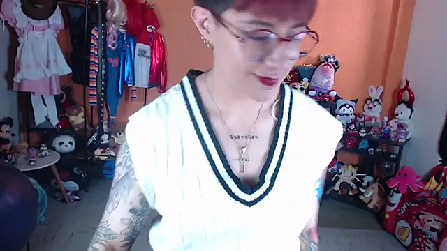 MissMiia2's Live XXX Chat
