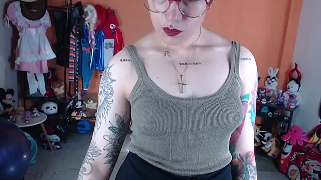 Živý XXX chat MissMiia2