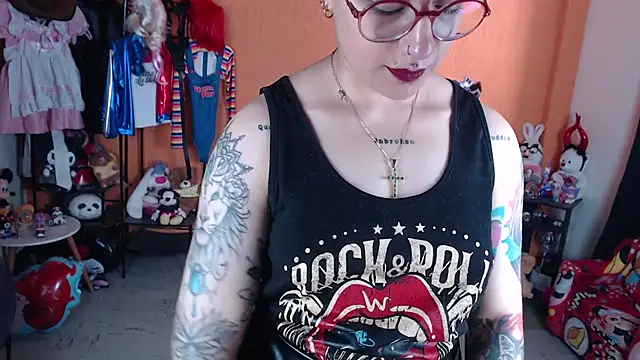 Czat XXX na żywo – MissMiia2