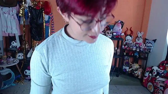 Chat +18 de MissMiia2 ao vivo
