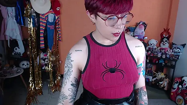 MissMiia2's Webcam Show