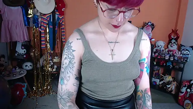 MissMiia2's Live XXX Chat
