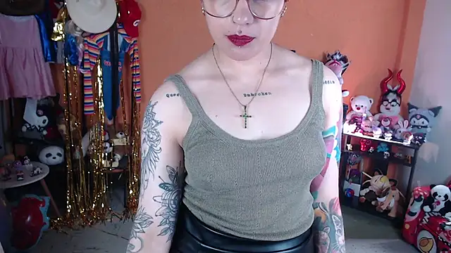 MissMiia2's Live XXX Chat