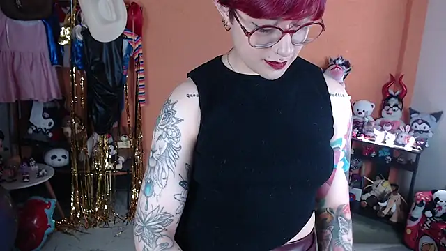 Онлайн чат XXX MissMiia2