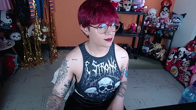 MissMiia2's Live XXX Chat