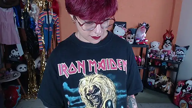MissMiia2's Webcam Show