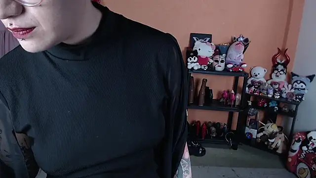 MissMiia2 live XXX chat