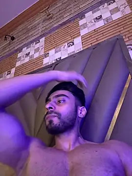 arabdaddyx_: διαδικτυακό σόου στην κάμερα