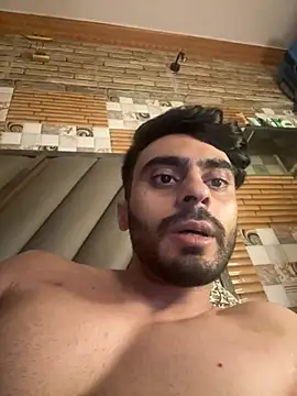 Pokazy przed kamerką – arabdaddyx_