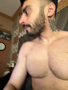 הופעת וובקאם של arabdaddyx_