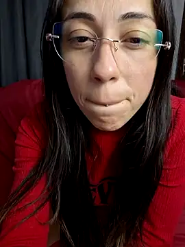 Steph_Oliveira 现场XXX聊天