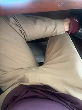 Lust_guy27 网络视讯表演