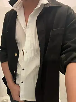 Lust_guy27 网络视讯表演