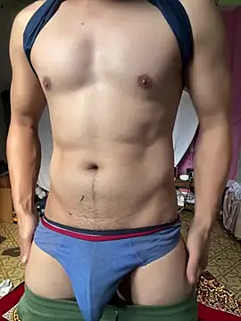 Lust_guy27: вебкам-шоу