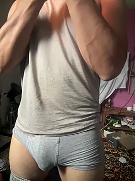 Pokazy przed kamerką – Lust_guy27