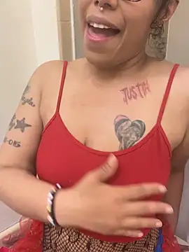 Webkamerová show Desirae_Luciano