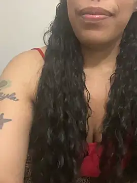 Desirae_Luciano's Webcam Show