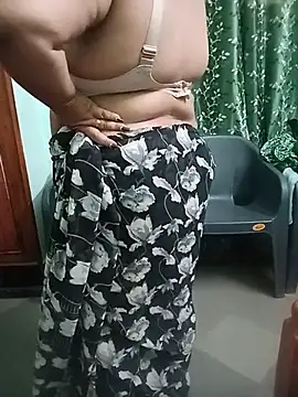 XXX chat uživo modela your-sameera