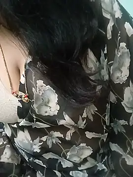 your-sameera élő XXX-chatje