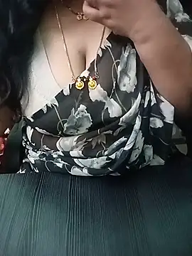 your-sameera's Live XXX Chat