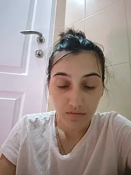 Chat +18 de Iren ao vivo