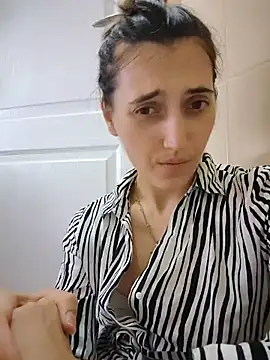 Iren Pertunjukan Webcam