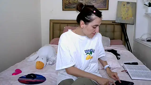 Iren Adlı Modelin Web Kamerası Şovu