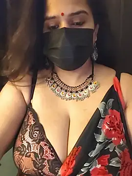แชท XXX สดของ Raseele