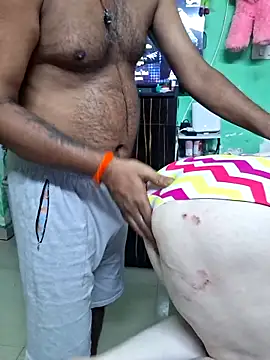 Indian_Coupl3 webcam show