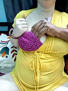 Indian_Coupl3 – webcam-show