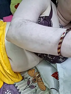 Indian_Coupl3 Webcam show