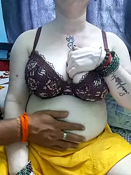 Indian_Coupl3 webcam show