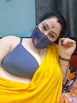 Show modela Indian_Coupl3 na web-kameri