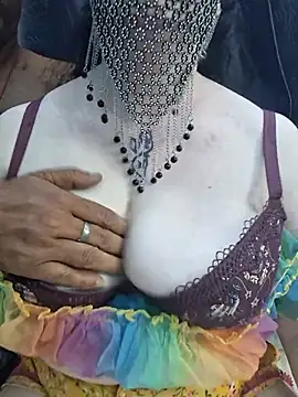 Indian_Coupl3n Webbikameraesitys