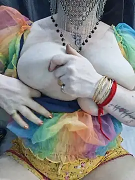 Indian_Coupl3: διαδικτυακό σόου στην κάμερα