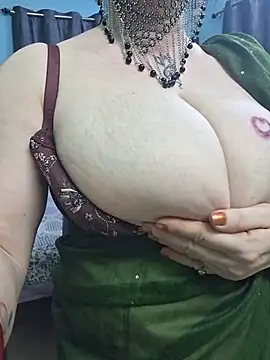 XXX chat uživo modela Indian_Coupl3