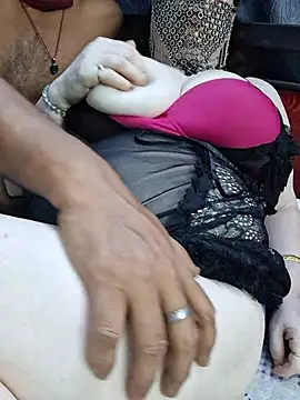 Show de Indian_Coupl3 na webcam