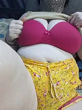 Indian_Coupl3 Show in webcam