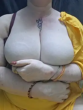 Show de Indian_Coupl3 na webcam