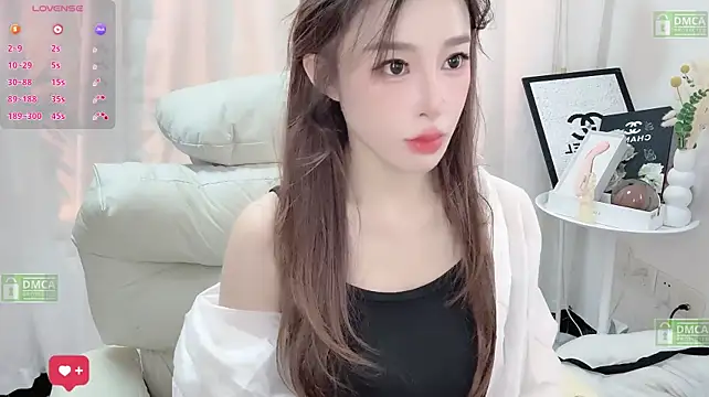 Yoyo_520 网络视讯表演