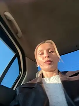 VikaBunny1's Webcam Show