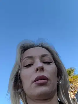 VikaBunny1's Webcam Show