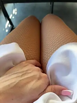 VikaBunny1: διαδικτυακό σόου στην κάμερα