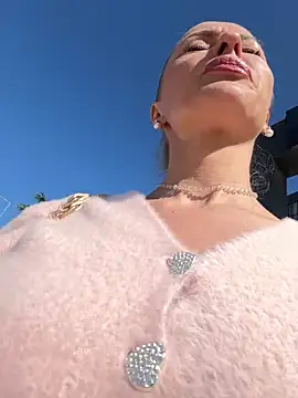 VikaBunny1 Show Webcam