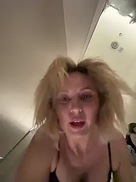 VikaBunny1's Live XXX Chat