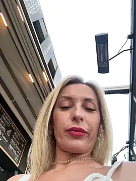 VikaBunny1 Show Webcam